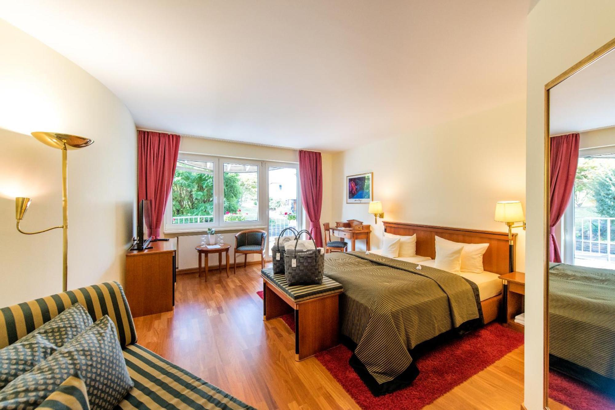 Moselromantik Hotel Kessler Meyer Cochem Esterno foto